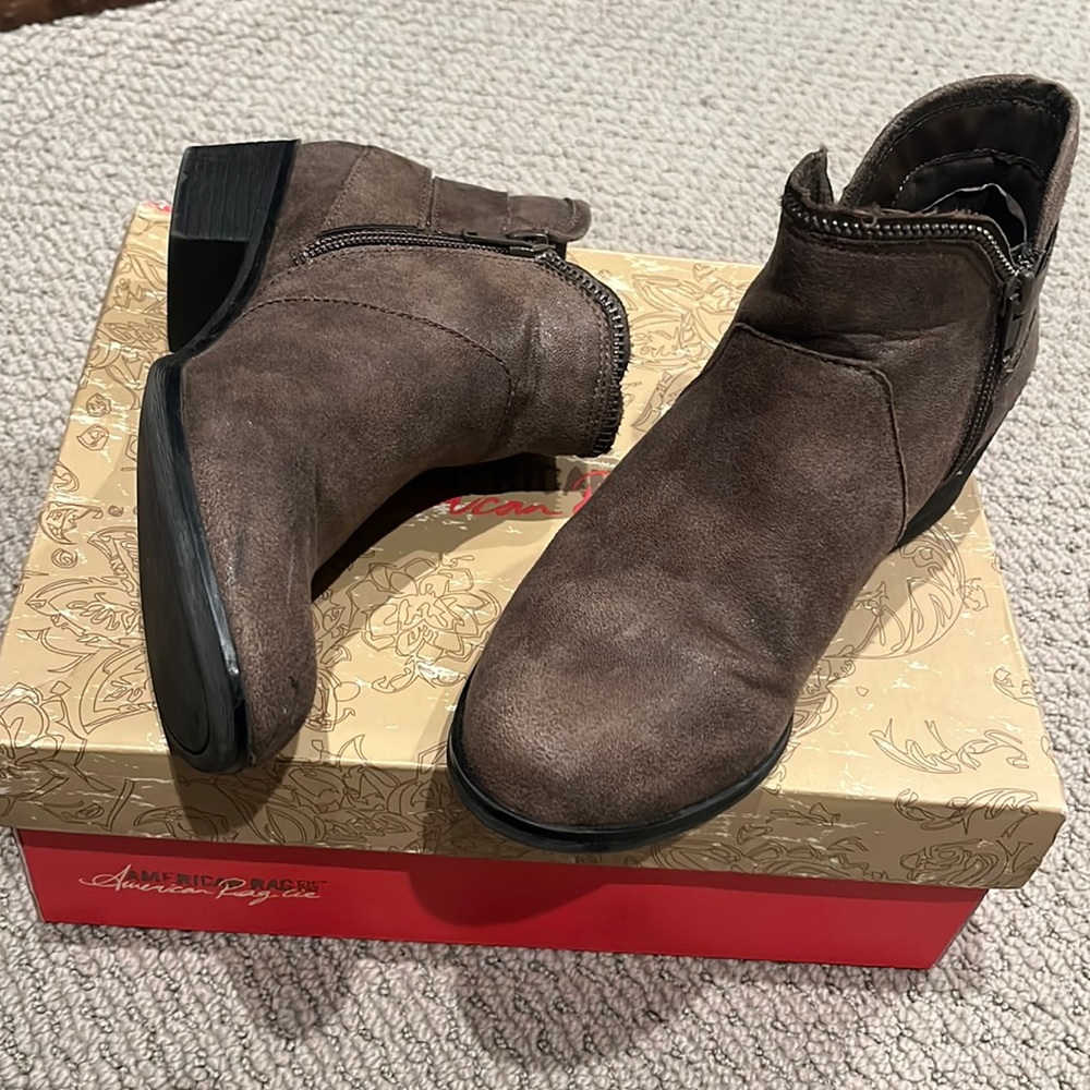 American Rag ankle boots in brown leather